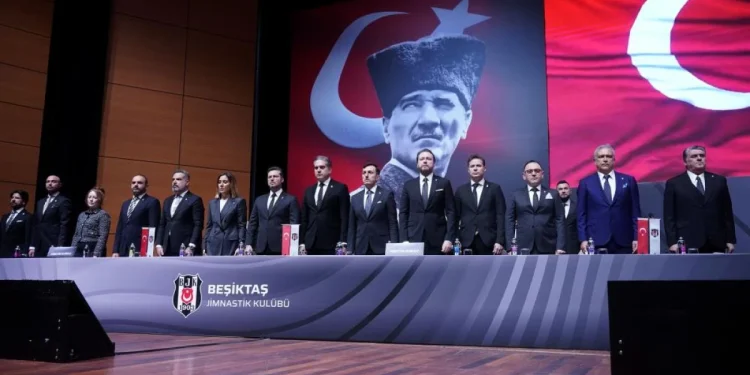 Beşiktaş Kulübü'nün toplam borcu kamuya açıklandı