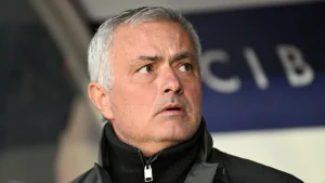 Fenerbahçe’de gündem: Mourinho’nun tek istifası