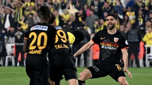 Süper Lig’de Düşme Hattında Nefes Kesen Yarış