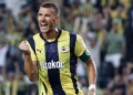 Fenerbahçe’de Edin Dzeko ile Ayrılık Kapıda