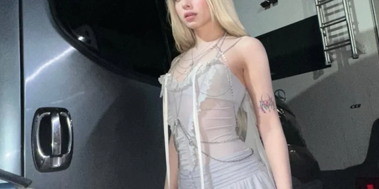 Justin Bieber, Aleyna Tilki'yi Takip Etti