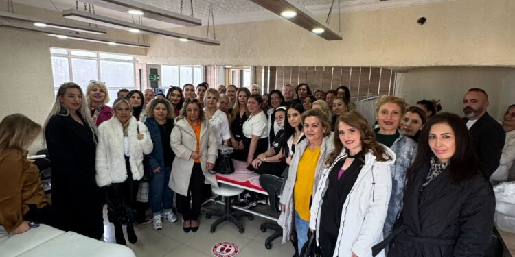 Ankara’da üyelerin izdihamı