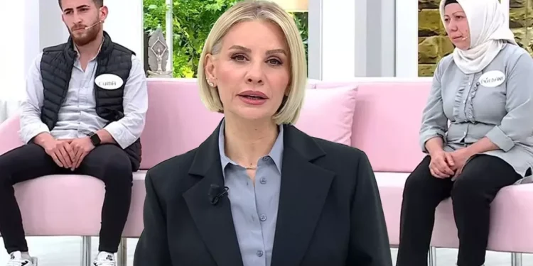 Esra Erol, yasak aşk iddialarına yanıt verdi