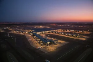 Uraloğlu: Transit uçuşta tarihi zirve görüldü