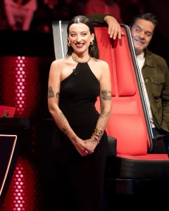 Melike Şahin Sahnede Aşkını Duyurdu, Yaş Farkı Gündemde