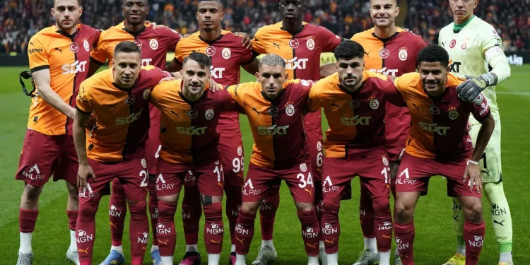 Galatasaray, evinde rakiplerine geçit vermedi
