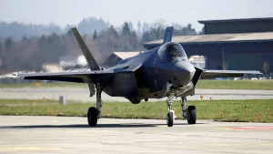 F-35 hamlesi Atina'yı tedirgin etti: Lobi devrede