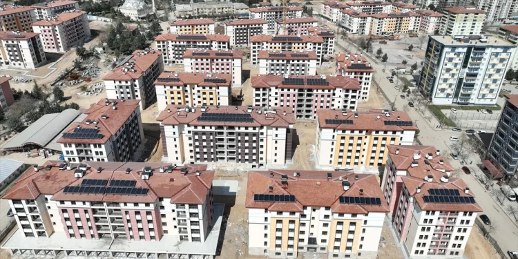 Malatya'da deprem konutları yapımı devam ediyor