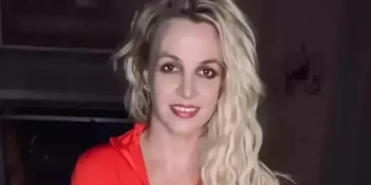 Britney Spears 4 Aydır Gözlerden Uzak Yaşıyor
