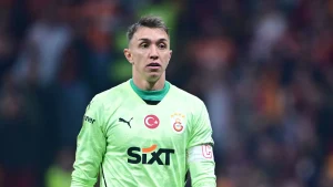 Muslera, Yıllar Sonra Ülkesine Dönme Kararı Aldı