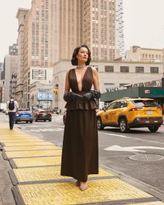 Pelin Akil, New York'ta poz vererek boşanma iddialarına yanıt verdi