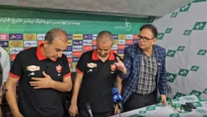 İsmail Kartal Tepki Gösterip Toplantıyı Terk Etti