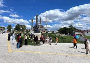 Türk Rivierası, Yunan Turistlerin Gözdesi Oldu