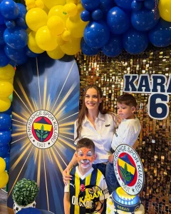 Fahriye Evcen ve Burak Özçivit'in oğlu Karan 6 yaşında