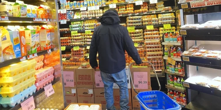 Nisan ayında ABD’de perakende satışlar yükseldi