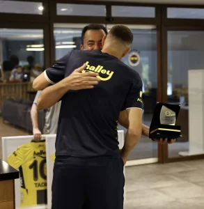 Fenerbahçe'de tepki çeken veda: Nedeni belli oldu