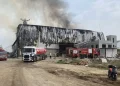 Mersin'de Pamuk Deposu Alevlere Teslim Oldu