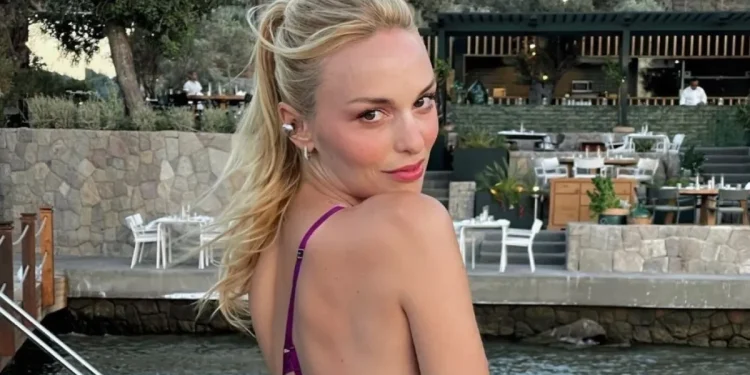 Nilperi Şahinkaya ile Fırat Çelik arasında kavga çıktı!