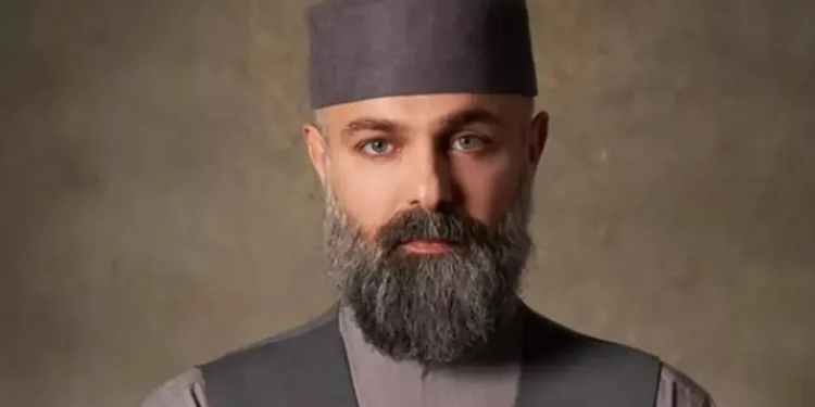 Erkan Avcı yeni rolü için imajını tamamen yeniledi