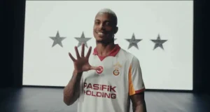 Galatasaray 2025-26 sezon formalarını tanıttı