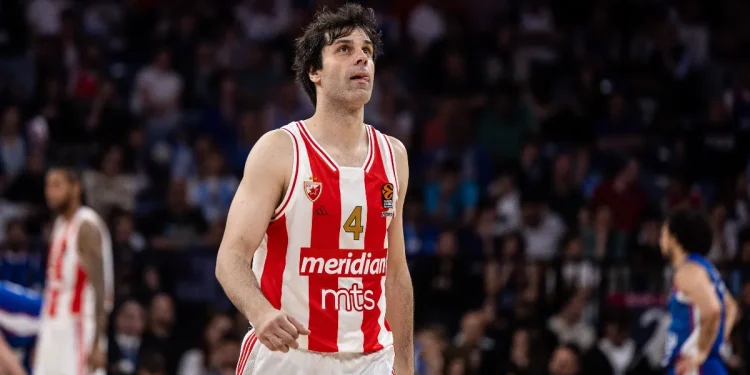 Milos Teodosic basketbol kariyerine nokta koydu