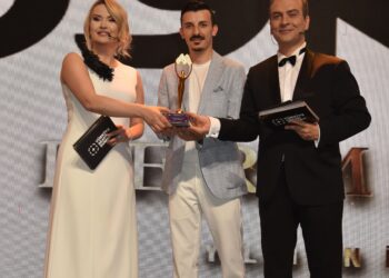 Reklam ve Baskının Gücü: Altın Marka Ödülü Dermen Bilişim’e