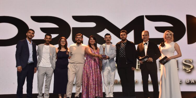 Reklam ve Baskının Gücü: Altın Marka Ödülü Dermen Bilişim’e