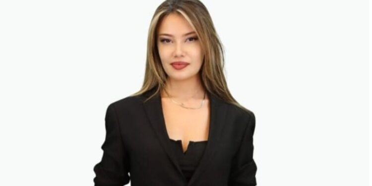 Nur Ela Aşar’a Genç Kadın Girişimci Ödülü