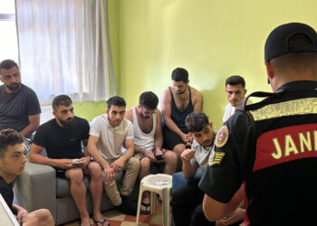 51 İlde Göçmen Kaçakçılığına Darbe: 1022 Yakalandı