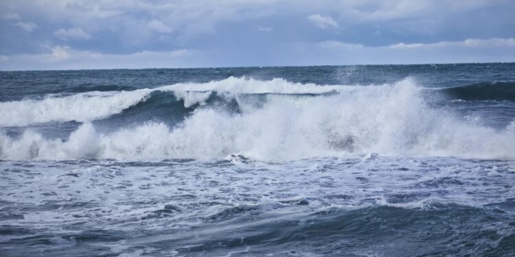 3 ilde denize girmek yasak! Açıklamalar peş peşe geldi
