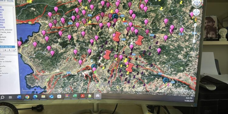 6,1 ile korkutmuştu! Uzman isimden yeni deprem mesajı