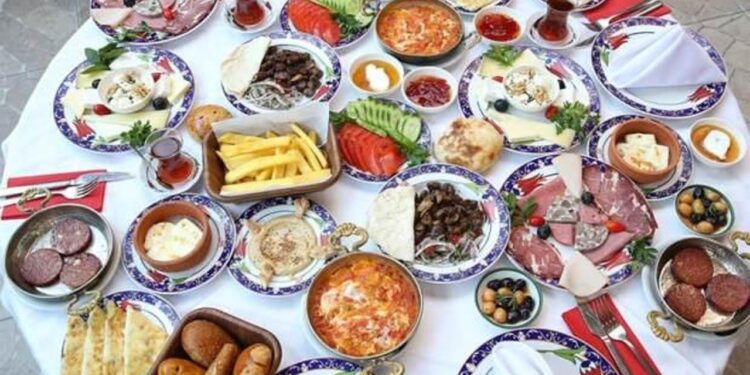 Açık büfe ve serpme kahvaltıda yeni dönem! Hükümet düğmeye bastı