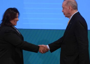 AK Parti’de hareketlilik sürüyor! Özlem Çerçioğlu’ndan sonra milletvekilleri de yolda