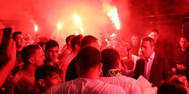 Ali Koç Göztepe maçından sonra transferi açıkladı: Kimse merak etmesin