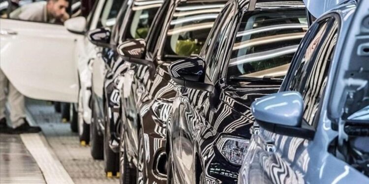 Araç sahiplerini ilgilendiren karar! Yenisiyle değiştirilecek