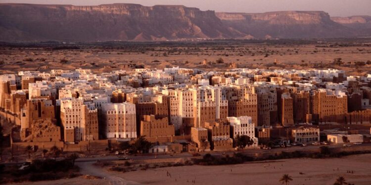 Arap Yarımadası’ndaki Hadramut işgalden ve El Kaide’den nasıl kurtuldu?