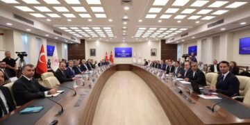 Bakan Işıkhan, eğitim görüşmelerini değerlendirdi!