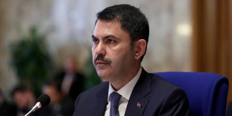 Bakan Kurum’dan Yarısı Bizden paylaşımı: Gönüller rahat, yuvalar huzurlu