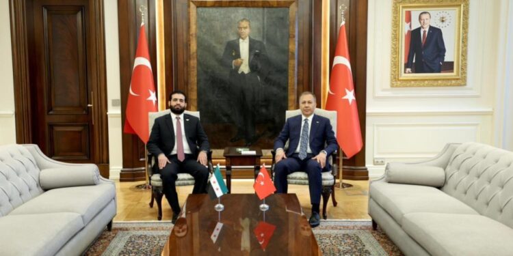 Bakan Yerlikaya, Suriyeli mevkidaşı ile görüştü