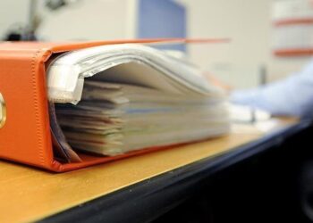 Bazı şirketler elektronik defter zorunluluğundan muaf tutuldu
