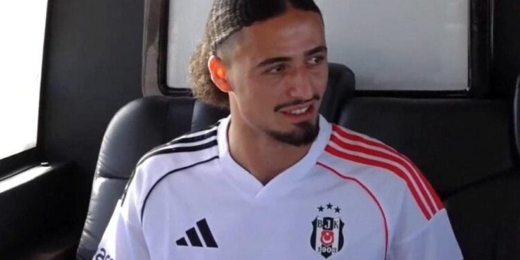 Beşiktaş’ın 5. transferi İstanbul’a geldi!
