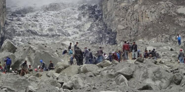 Bir buçuk aydır süren şiddetli yağışlar can almaya devam ediyor!