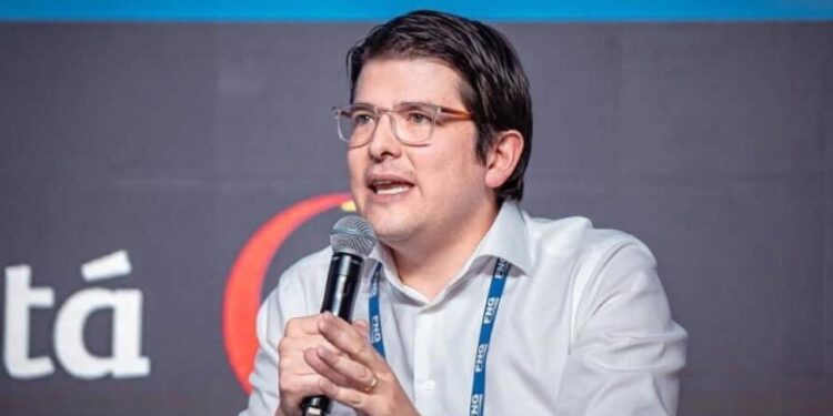 Cumhurbaşkanı adayı Uribe’ye suikast, hayatını kaybetti