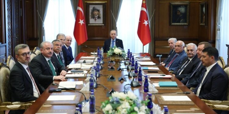 Cumhurbaşkanlığı Yüksek İstişare Kurulu toplandı