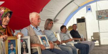 Diyarbakır anneleri komisyonda dinlenecek: Terörsüz Türkiye sürecinde yeni adım!