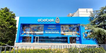 ebebek, WWF-Türkiye’den ‘Yeşil Ofis-Yeşil Dönüşüm Diploması’ aldı