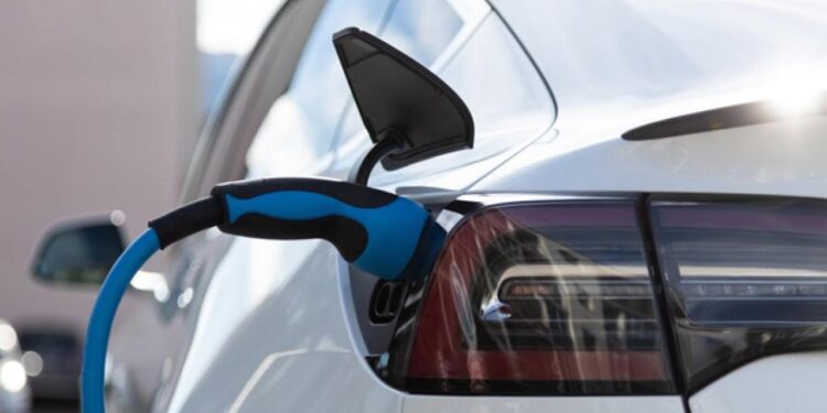 Elektrikli araç şarj devlerine milyonluk ceza bombası!