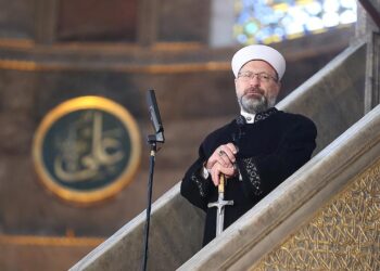 Erbaş’ın kızı Şeydanur Küçük hakkındaki iddialar çürüdü, Mil-Diyanet Sen sert çıktı