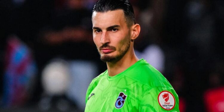 Fenerbahçe ve Galatasaray’ın Uğurcan Çakır için savaşı: En yüksek teklifi kim verdi?