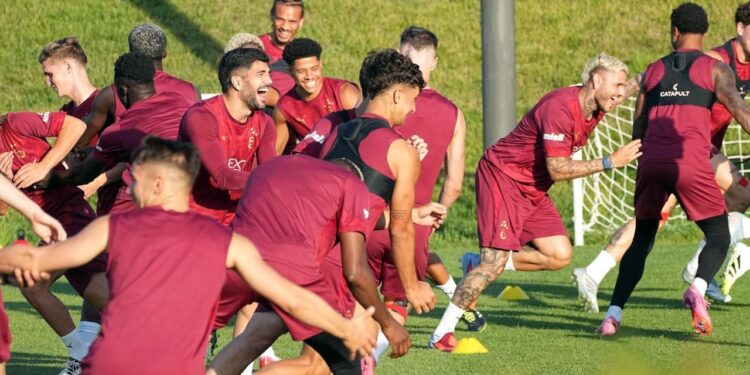 Galatasaray, Karagümrük maçı hazırlıklarını sürdürdü